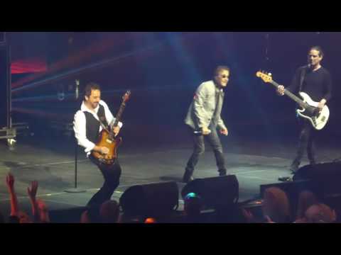 F.R. David - Words don't come easy@Live-Kaunas 2017