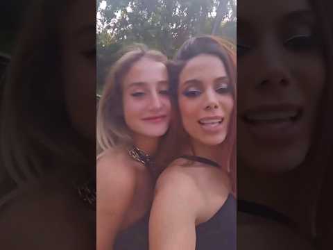 🎥 | Anitta, e Bruna Griphao e Brray dançando e cantando juntas Double Team. #anitta