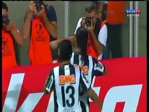 Ronaldinho'dan Harika Gol