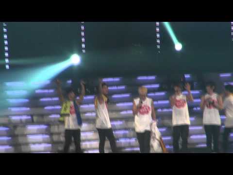 [FANCAM] #141 Ending @  Welcome Back to BEAST Airline 110218-19
