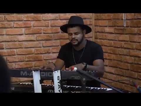 Naldinho e Leone - Água Com Açúcar  (DVD DEPOIS DA CACHAÇA )