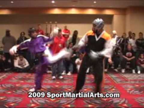Bobby Wallace v Damon Kennard - Men's team sparring - 2009 Amerikick Internationals