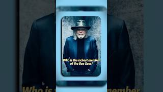 Download lagu Who is the richest memberof the Bee Gees? mp3