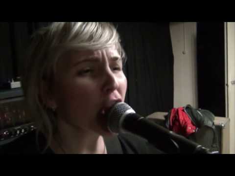 Lucky Malice - Longest Finger (official music video) (from the album Misfit 2017)