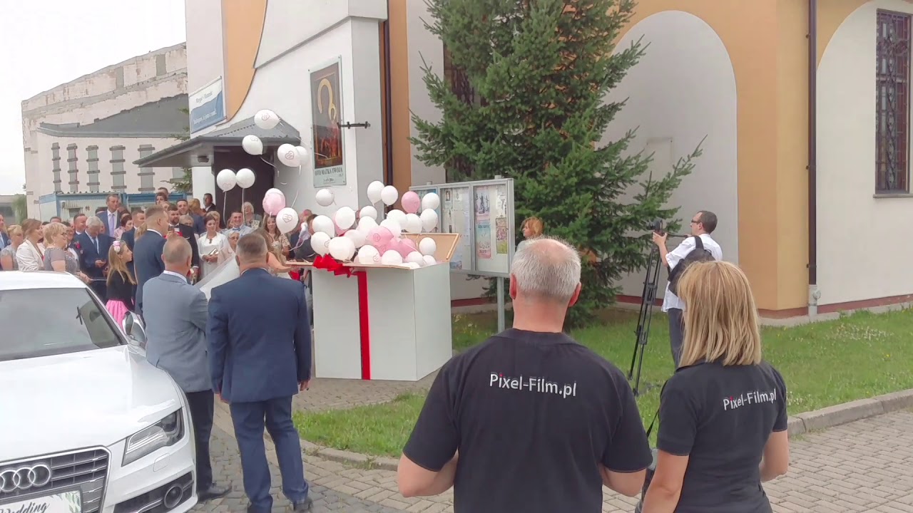 Balony wypełnione helem na wesele