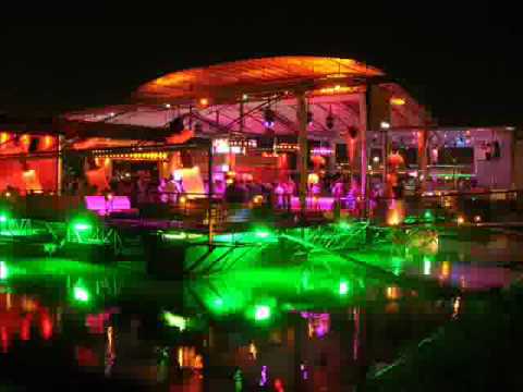 Blek panters Malo viski malo koka kola