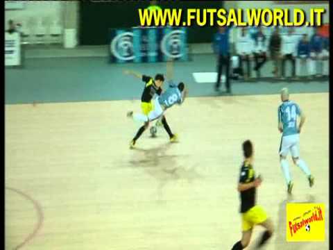 30/11/13 SERIE A2 : Lecco C5 - CLD Carmagnola . . . . calcio a 5 / futsal