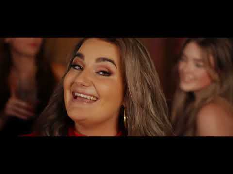 Sieneke - Weg Uit De Sleur (Officiële Videoclip)