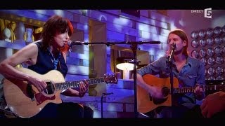 Chrissie Hynde "Dark Sunglasses" - C à vous - 18/06/2014