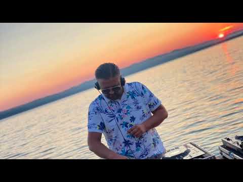 Retro Remix  Deep Afro House  80/90 ep2  by DJ RITMO