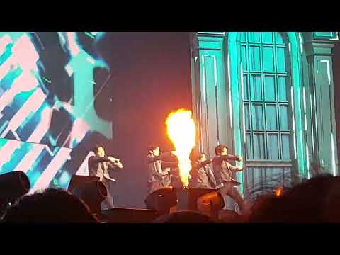 230402 WAYV Phantom in Bangkok Day 2 - Diamonds Only