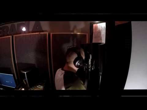 IwueN - ONE TAKE (VIDEO)