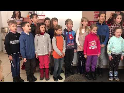 Colind deosebit al copiilor din Scoposeni la sediul redacției ZDI