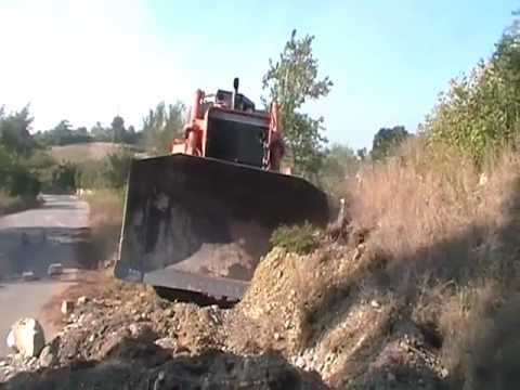 اغتنام جرافة من قوات النظام بعد السيطرة على إحدى النقاط العسكرية في جبل التركمان من قبل لواء جبال التركمان