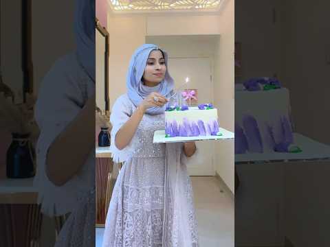 Everyone it's my birthday 🎂🎉 #shorts #tonniartandcraft