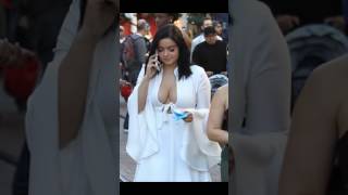 Ariel Winter & Boyfriend Levi Meaden Share Cute Exchange On Twitter video