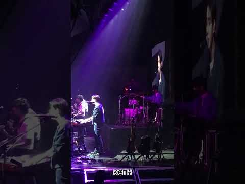 140123 The Rose in Manila, PH - Beauty and the beast