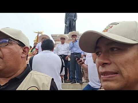 ROBERTO SANCHEZ SE DIRIGE A VECINOS DE LA PROVINCIA DE HUAURA DESDE LA PLAZA DE ARMAS DE HUAURA
