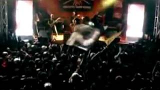 Download lagu Cambuk Malaikat Rev PSSI D'Kross mp3