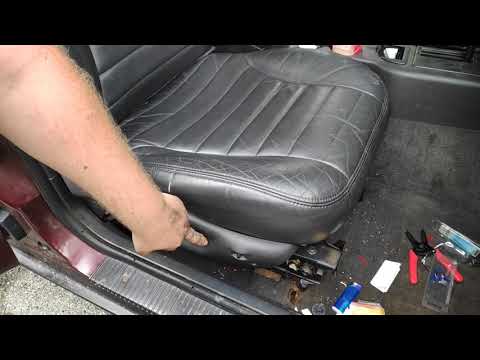 Proof that the zj electric seat frame is in my xj and working