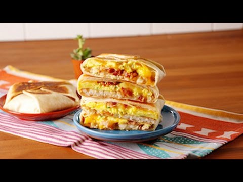 download lagu mp3 mp4 Breakfast Crunchwrap Supreme, download lagu Breakfast Crunchwrap Supreme gratis, unduh video klip Breakfast Crunchwrap Supreme