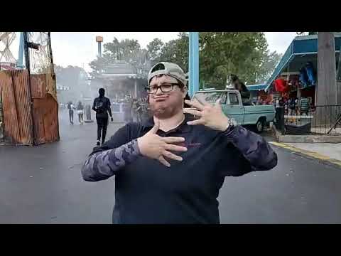 Sign1News anchor Jethro Wooddall LIVE at #sixflagsovergeorgia #junkyarddog