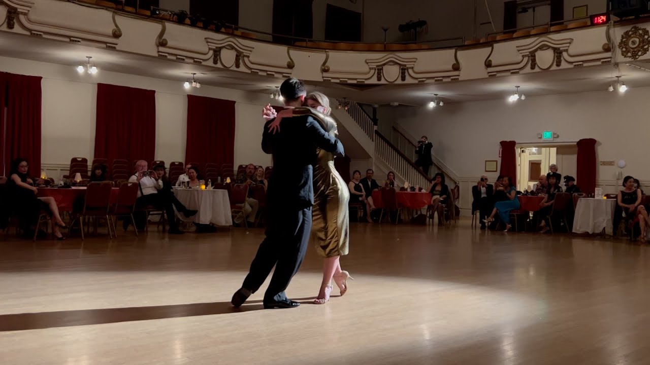Video thumbnail for Maja Petrović & Marko Miljević - "Poema", Solo Tango Orquesta - 1/4
