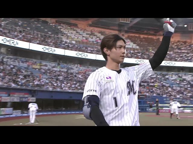 【3回裏】芸術的な一撃!! マリーンズ・藤原恭大 87キロのスローカーブをライトポール際に運ぶ先制HR!! 2025年6月5日 千葉ロッテマリーンズ 対 読売ジャイアンツ