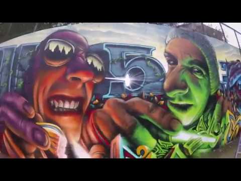 Colfer - Stab - Uneak / Les Trois Singes / Music : Skip Sanders