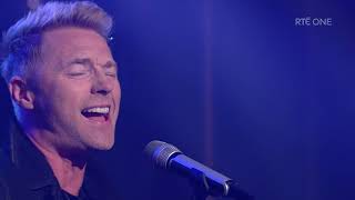 Ronan &amp; Storm Keating Perform &#39;The Blower&#39;s Daughter&#39; | The Late Late Show