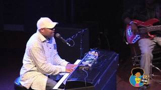 Frank McComb - Love Natural (Live In Philly)