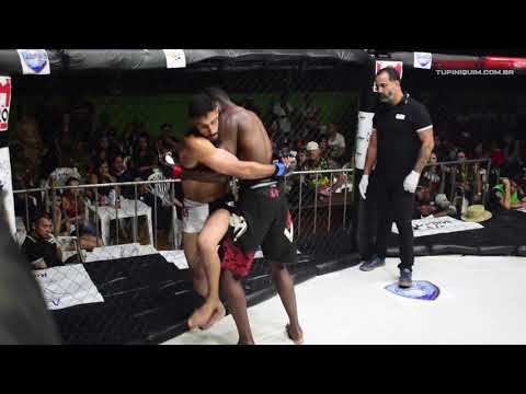 Bruno Bolt vs Jonathan - Pentagon Combat 22