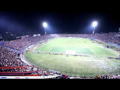 "RECIBIMIENTO A CERRO PORTEÑO A ESTADIO REPLETO. | LA MEJOR HINCHADA DEL PAÃS" Barra: La Plaza y Comando • Club: Cerro Porteño • País: Paraguay