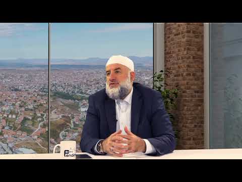 Vjerra ka qënë sëmur 2 javë dhe ska bërë namaz, po don tash me konpenzu, a lejohet kështu ?