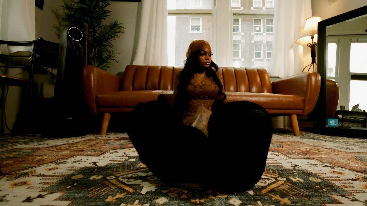 Aleza- Alright (Official Music Video) 