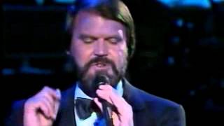Glen Campbell - Faithless Love and Amazing Grace (duet with Ronnie Milsap)