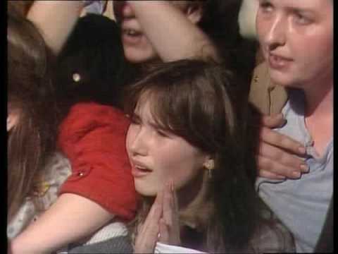 Shakin' Stevens oh julie & Cry Just A Little Bit & rockin good way on Tommys Pop Show