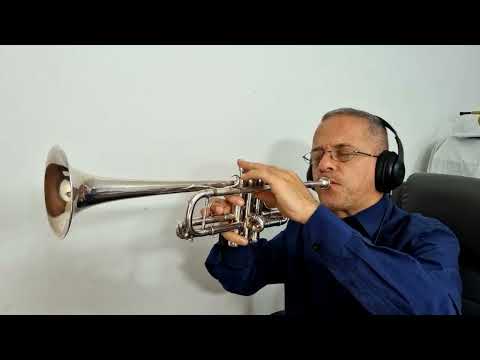 BENDITO O REI QUE VEIO DO CÉU - HINO 135. TROMPETES.