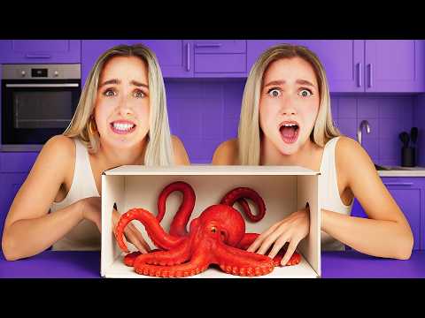 WHAT'S IN THE BOX!😖 (MET STRAF)