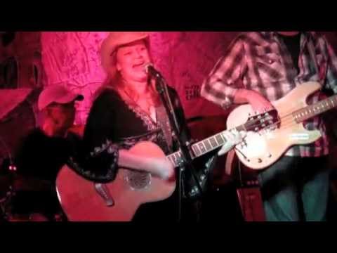I'm Not Your Doormat - Ruthie and The Wranglers