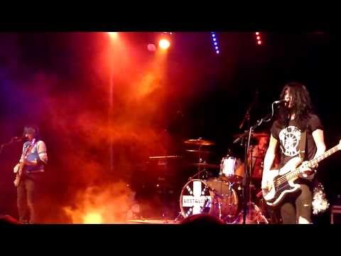 LostAlone - Crusaders LIVE and Naming Steven's Guitar
