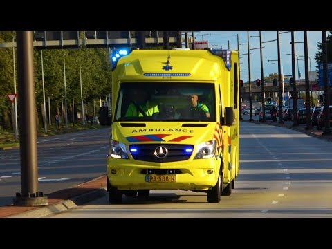 A1, 2x C Miesen Ambulance 01-144 Groningen in Groningen