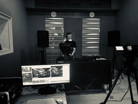 Andrei Ciubuc // Live Studio Session_04 // Sunrise Hub