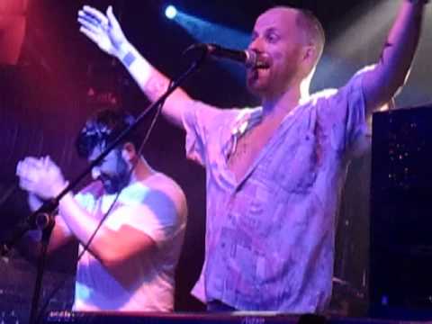 Le Galaxie - Put The Chain On + Le Club (Live @ Cargo, London, 11/09/13)