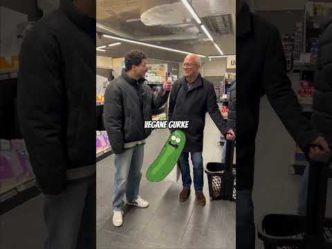 Der ErklärBär hat zugeschlagen 😮‍💨🐻 #6batu #streetcomedy #erklärmal #viral