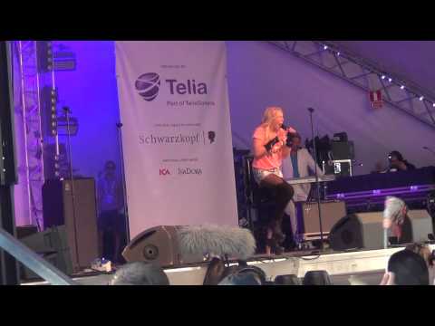 ESCKAZ live in Malmö: Cascada (Germany) -  Evacuate The Dancefloor, Glorious (in Eurovillage)
