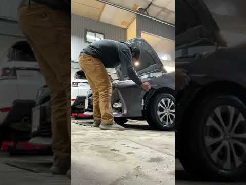 2021 Toyota Prius front cover removal #shorts #subscribe #youtubeshorts #bodyshop
