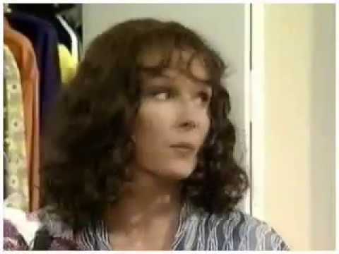 Absolutely Fabulous - Last Shout // Marcella Detroit (1.)