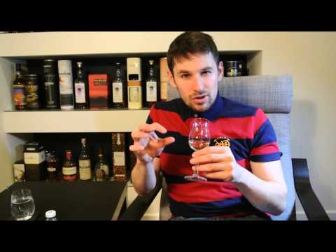 Malt Box Whisky Review #19 Lagavulin 8 Year Old