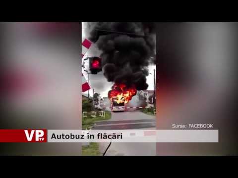 Autobuz în flăcări